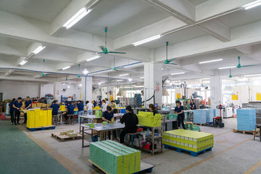 GUANGDONG YUHUA PLAYING CARDS CO.,LTD. lini produksi pabrikan