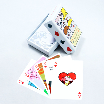 Beli Custom Printed Cartoon White Playing Cards With Box Printing Plastik Pvc Waterproof Playing Cards online manufacture