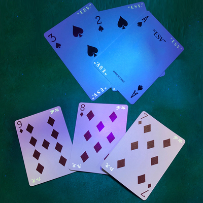 Beli Pencetakan Kustom Permainan Dewasa Poker Keamanan Anti-palsu Kartu Remi Kasino Bercahaya online manufacture