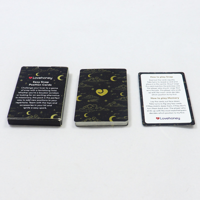 Custom Bedroom Black Intimity Game Card Untuk Pasangan Ambiguous Do or Dare Game Dalam CMYK